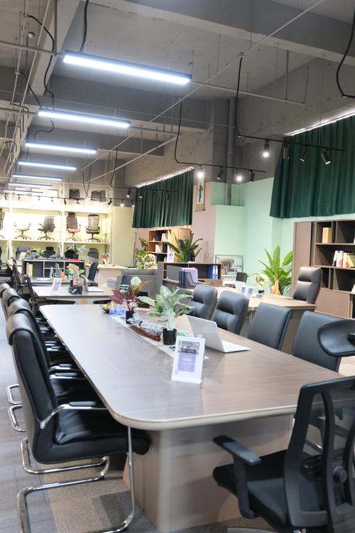 (地图导航:天津润东办公家具)